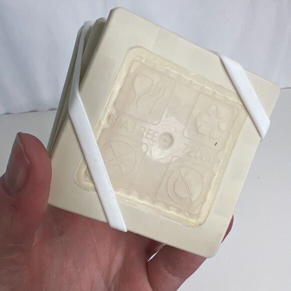 Collapsible Water Bottles Set of 2 Portable Drink Container Space Saver Gorpcore - Picture 8 of 8